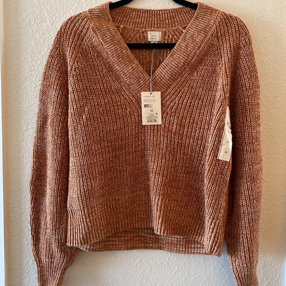 A New Day Knit V-Neck Sweater -Heathered Rust